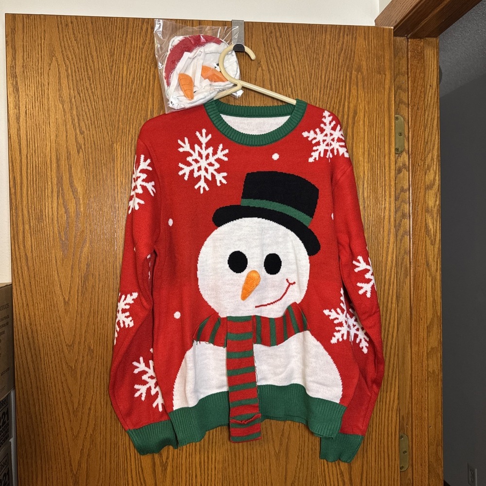 NEW Giggling Getup Women's Snowman 3D Carrot Ugly‎ Christmas Sweater Size M